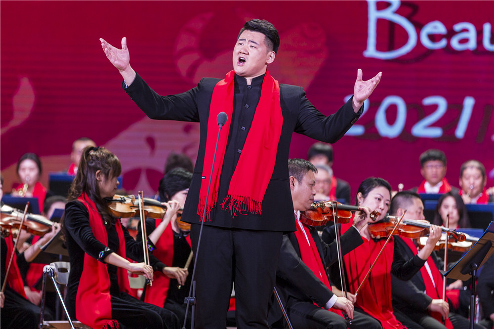 87岁，35年，音乐家蒋雄达和他的“音乐乐园”