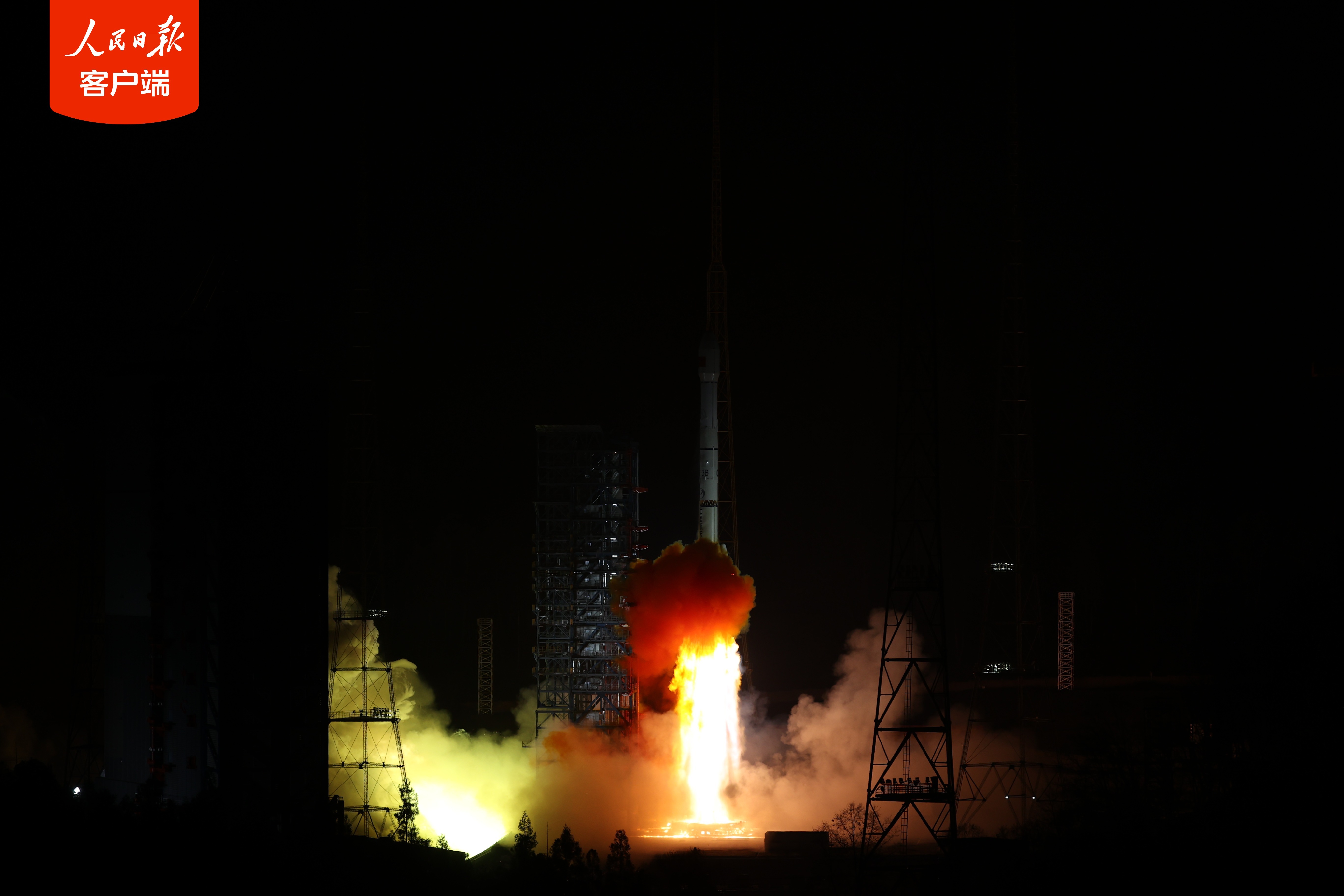 我国成功发射通信技术试验卫星十九号
